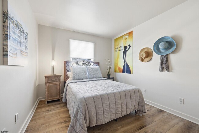 Building Photo - 7701 Atlantic Ave