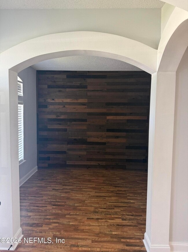 Building Photo - 2063 Las Brisas Ct