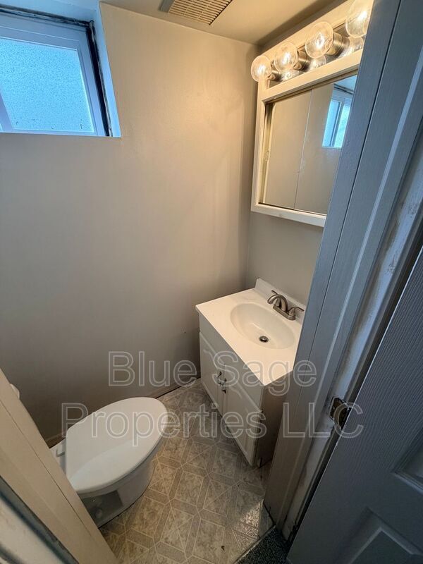 Building Photo - 5128 Westley Dr