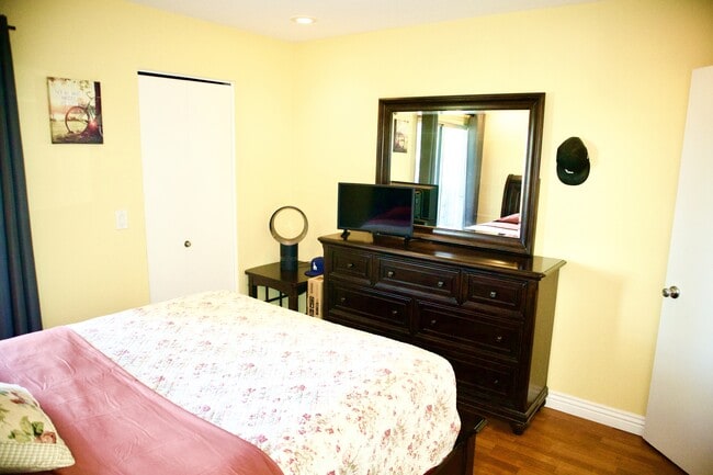 Building Photo - 3605 W Hidden Ln