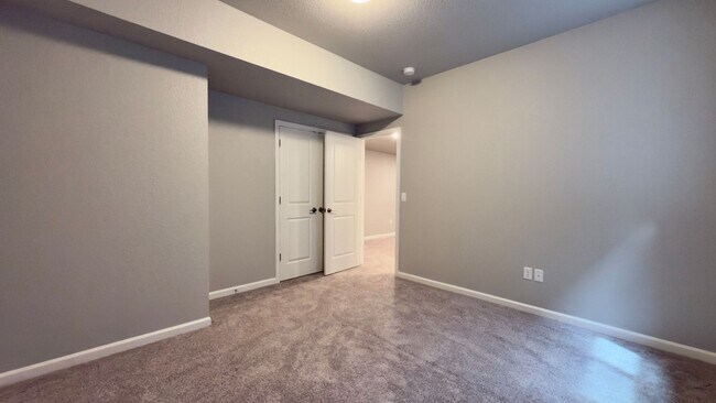 Building Photo - Modern Single-Family Home in Desirable Gold Hill Mesa — Built in 2021