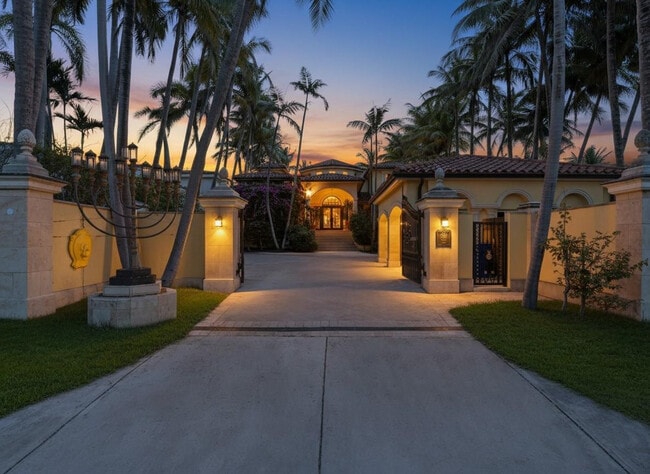 Building Photo - 555 Ocean Blvd