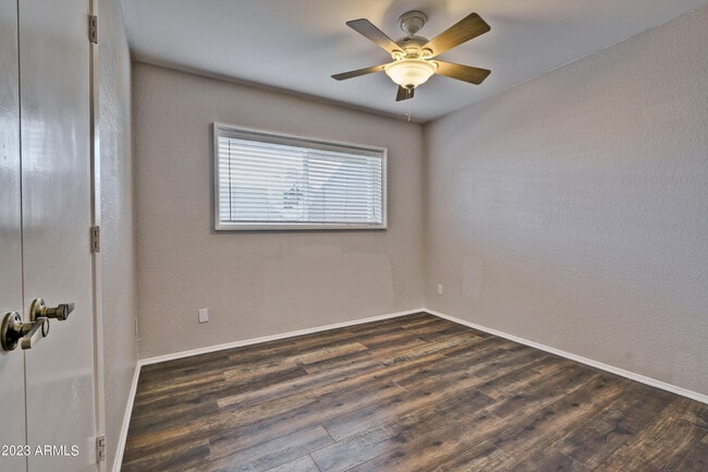 Building Photo - 6747 E Aire Libre Ln