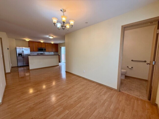 Building Photo - 3 Bed DuPont Home for Rent