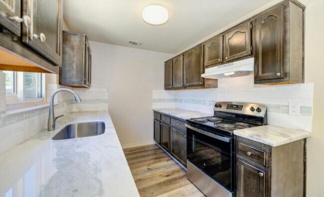 Building Photo - 7465 24th St