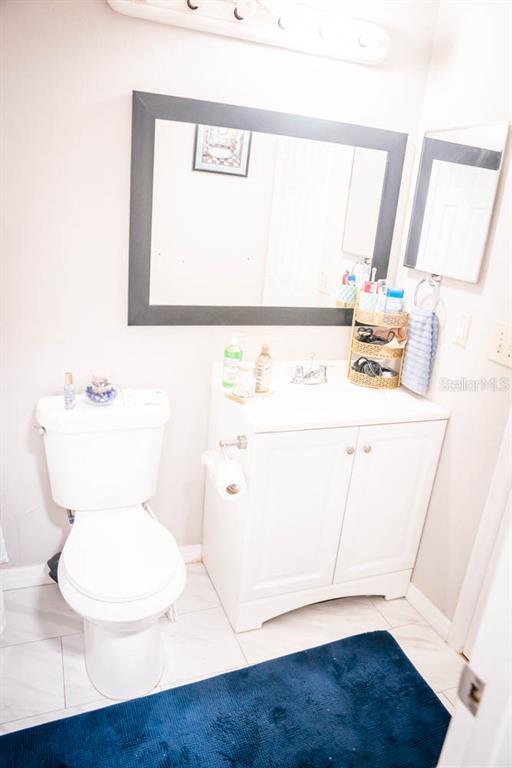 Building Photo - 605 Youngstown Pkwy