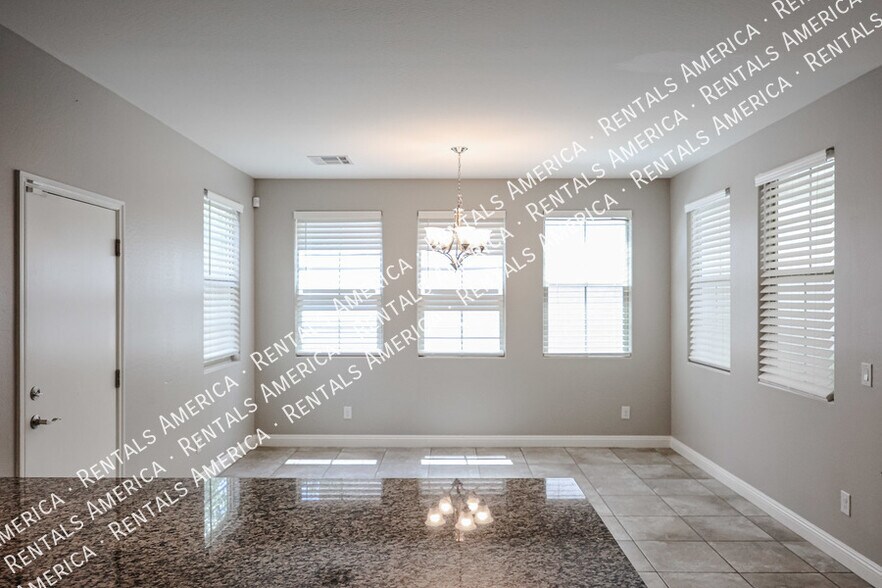 Building Photo - 263 N 69th Pl