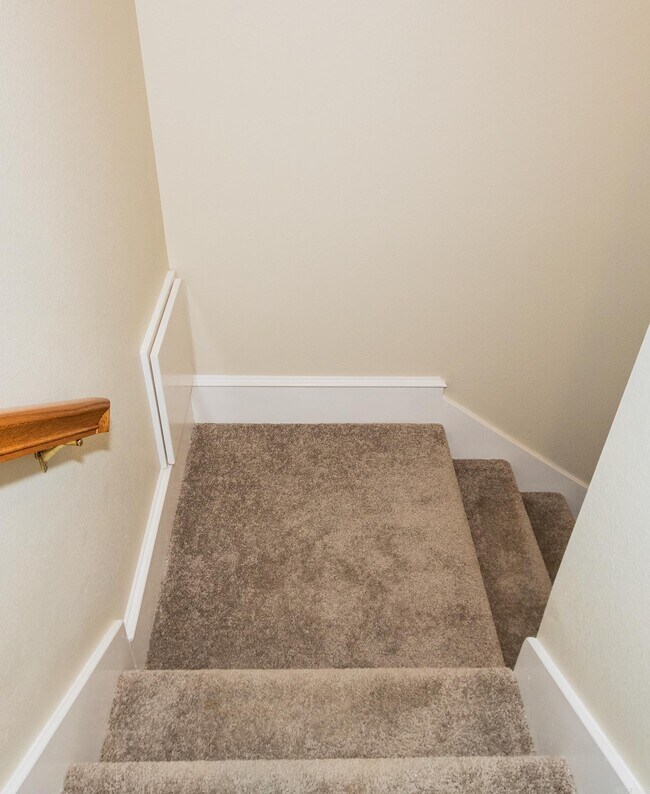 Building Photo - 7106 Ohio St