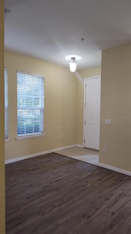 Building Photo - 7129 Red Lantern Dr