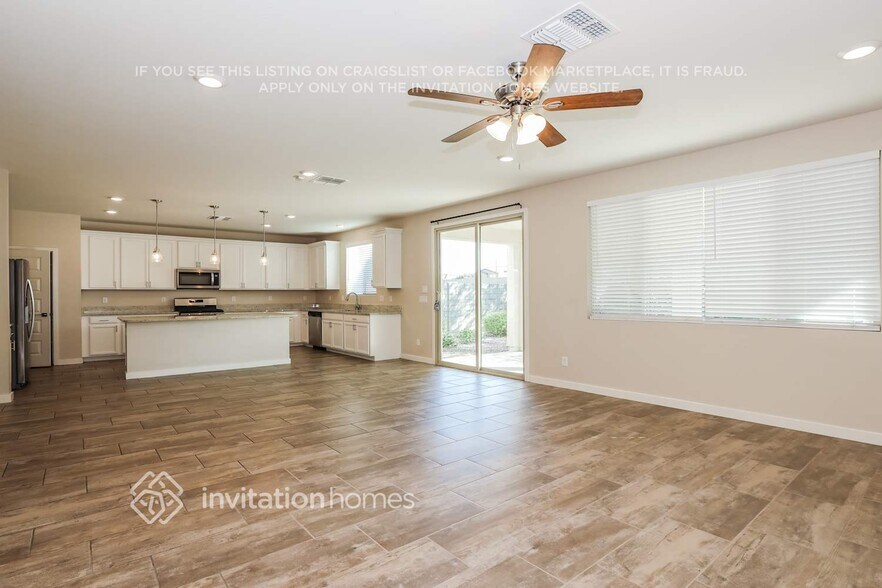 Building Photo - 2351 W Jessica Ln