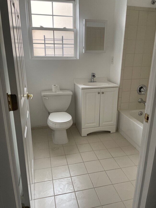 Guest Bathroom - 12602 172nd St