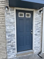 Building Photo - 831 King Georges Rd