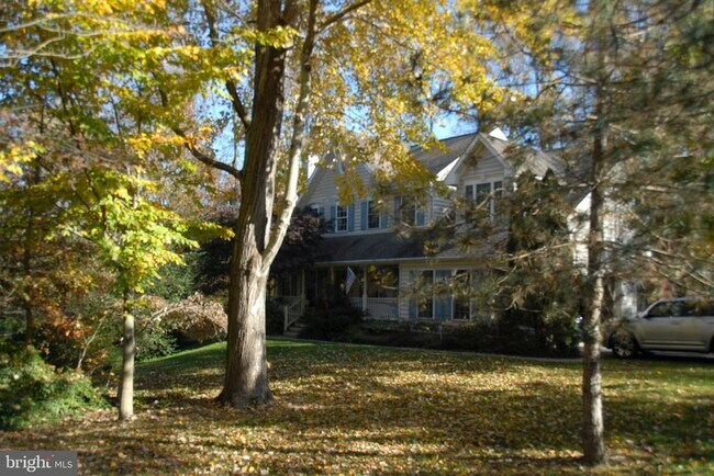 Building Photo - 3689 N Carolina Ave