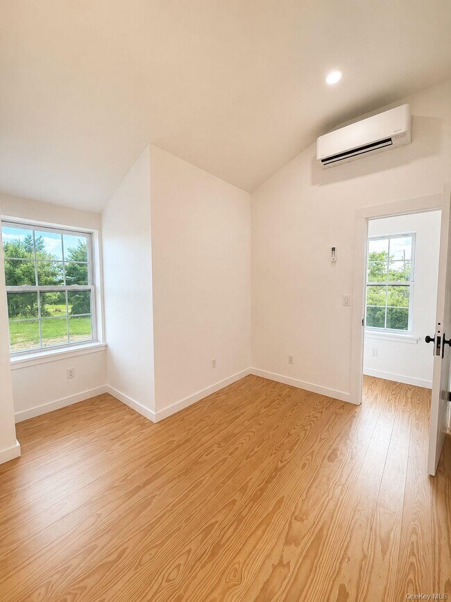 Building Photo - 5728 US-209