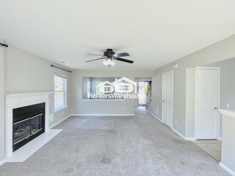 Building Photo - 617 Lord Nelson Ct