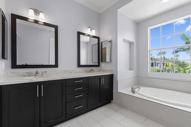 Building Photo - 135 N Cannery Row Cir