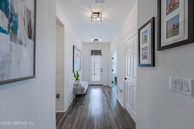 Building Photo - 212 Ethereal Sq