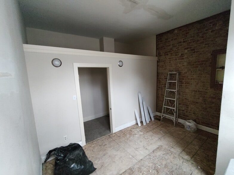 Bedroom #2 Plenty of Storage - 208 E 9th St