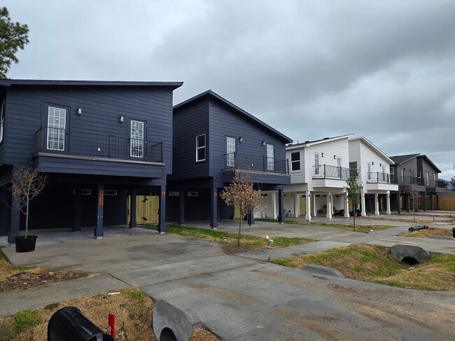 Building Photo - 8306 De Priest St