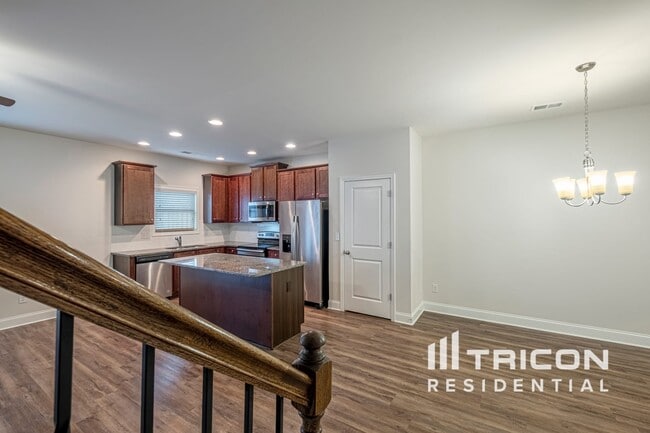 Building Photo - 1410 Trickum Ridge Ct