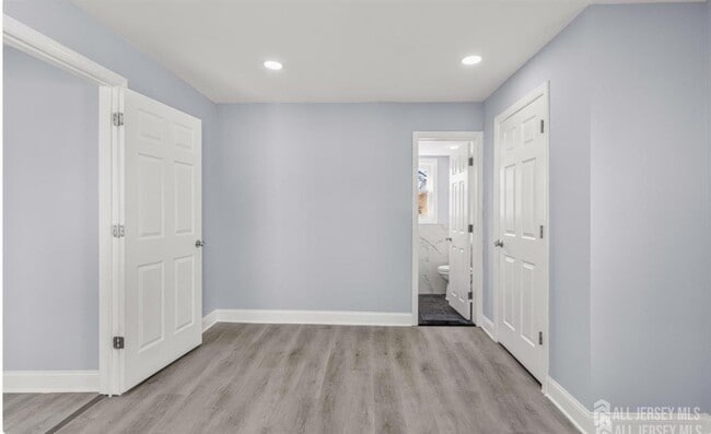 Building Photo - 29 Levinson Ave