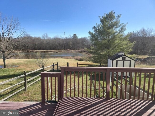 Building Photo - 157 Darling St