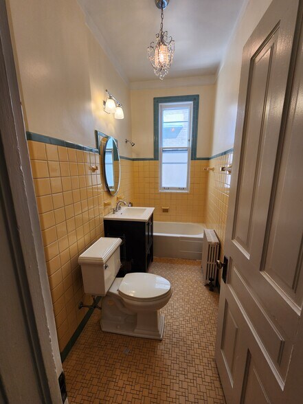 Bathroom - 260 S Marion St