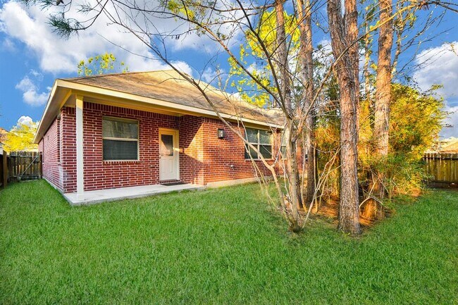 Building Photo - 110 Sweet Leaf Grove Ln