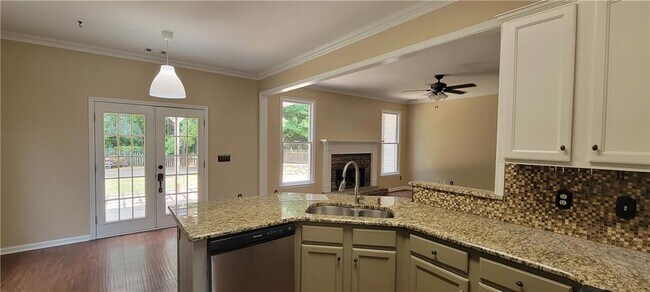 Building Photo - 130 Windsong Trail