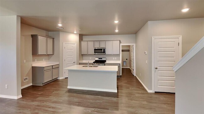 Building Photo - 10300 NW 27th St