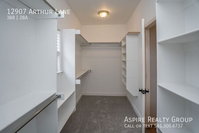 Building Photo - 12907 Arthur Ln