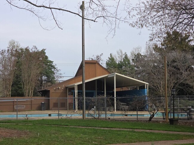 Building Photo - 7325 Winery Ln