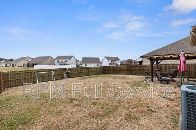 Building Photo - 3213 Mapleside Ln