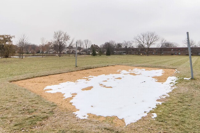 Building Photo - 238 Driftwood Ln