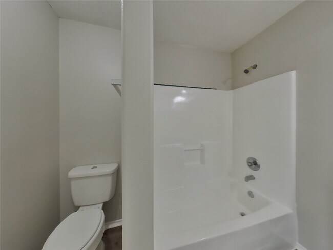 Building Photo - 4538 Newhope Terrace Ln