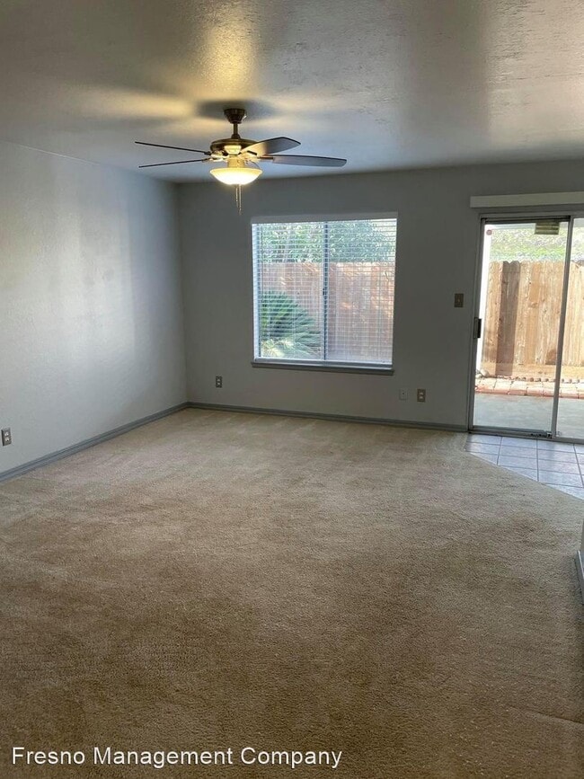 Building Photo - 4909 N Winery Cir