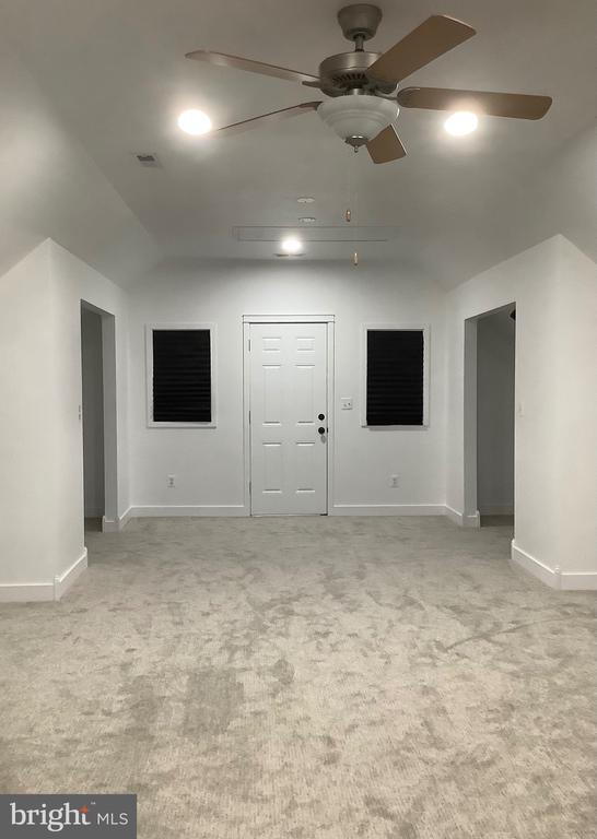 Building Photo - 4748 Dickerson Rd