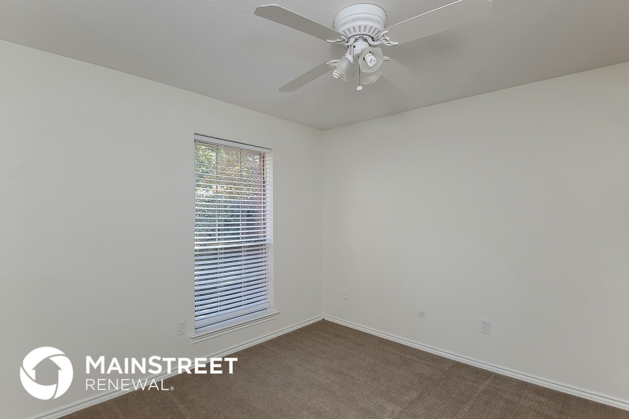 Building Photo - 2157 S Winding Creek Dr