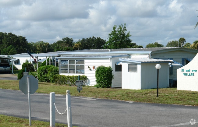 Building Photo - Eastern Shores Village