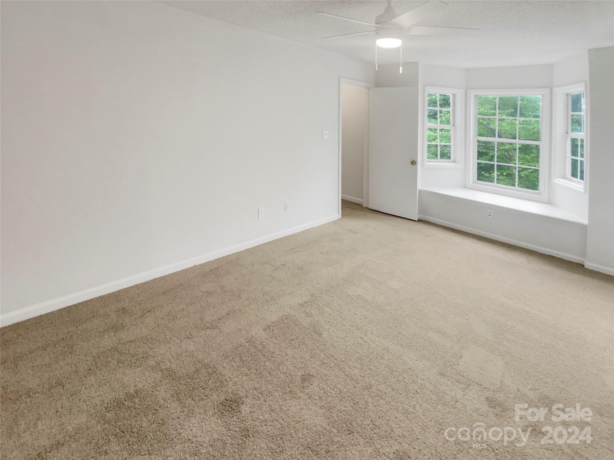 Third Bedroom Looking Toward Entry - 6003 Treetop Ct
