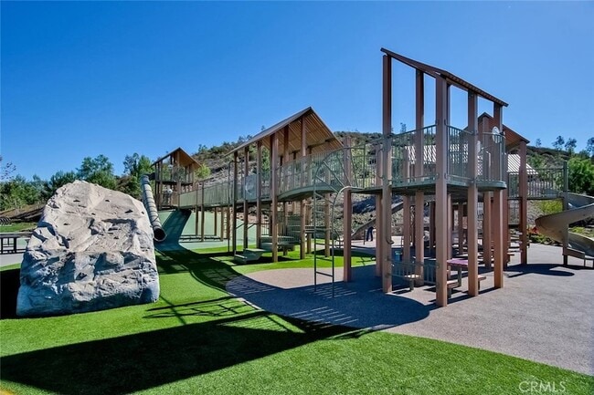 Building Photo - 87 Savannah