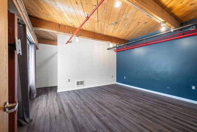 Building Photo - 1Bd/1Ba Seattle Unit