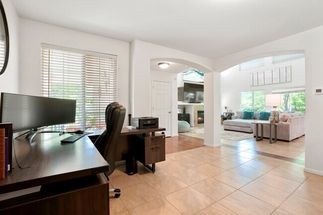 Building Photo - 16655 Trail Sky Cir