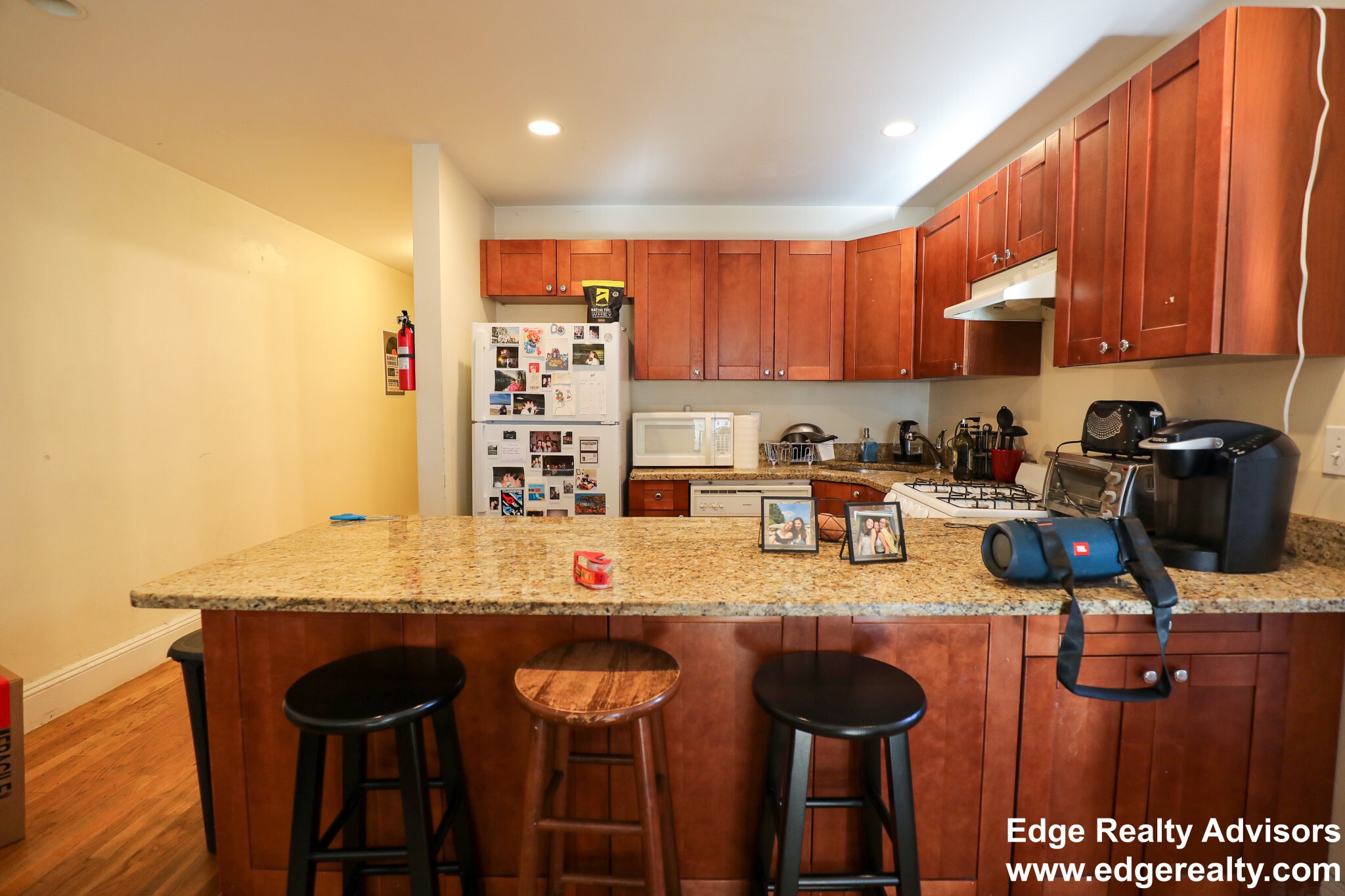 Building Photo - 54 Egmont St