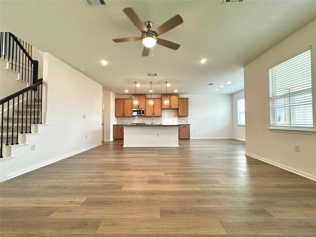 Building Photo - 1602 Iberville Dr