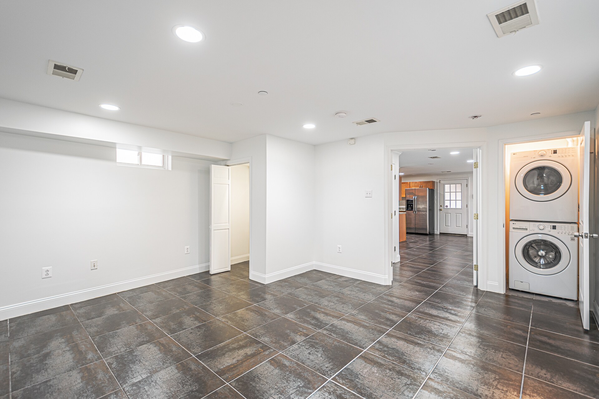 Building Photo - 1203 Delafield Pl NW