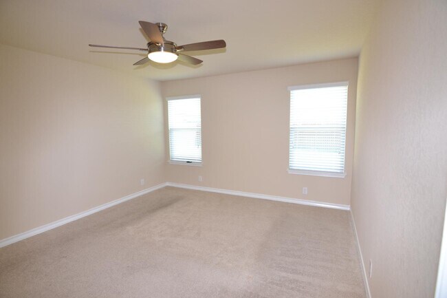 Building Photo - 15525 Gray Catbird