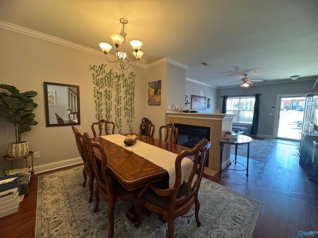 Building Photo - 468 Shamrock Dr