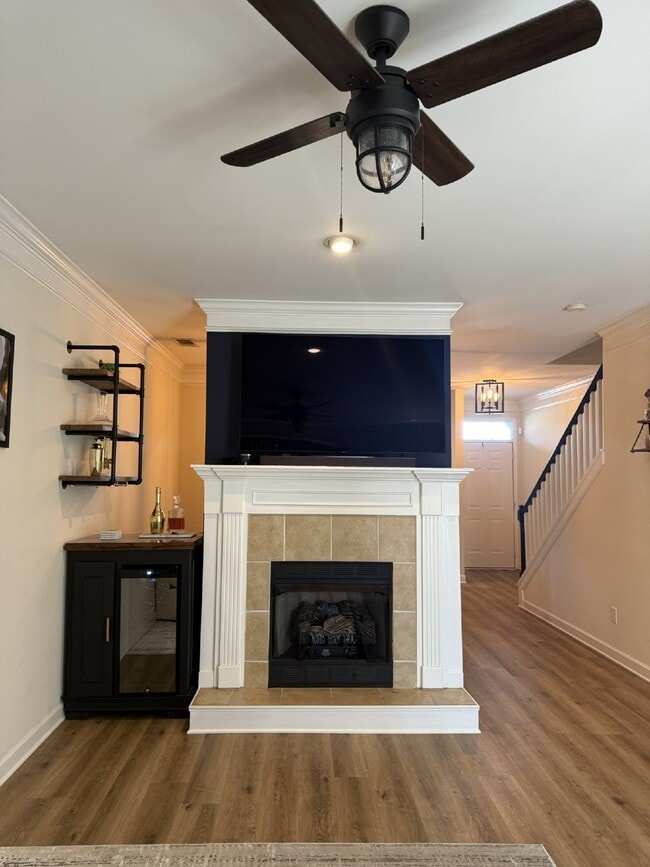 Building Photo - FANTASTIC LOCATION!! 2BR/2.5BA Townhouse in Historic Waverly area!