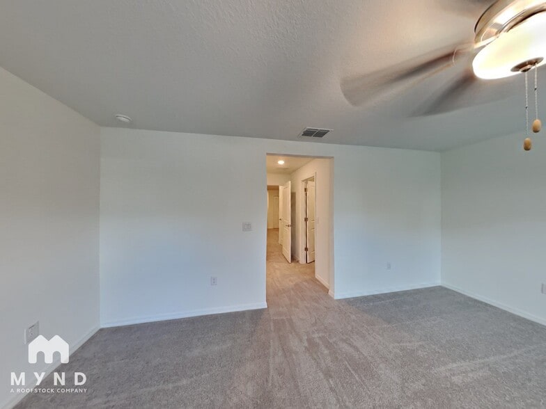 Building Photo - 6046 Shiner St